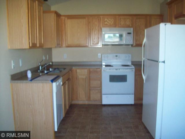 2262 Liberty Glen Loop, Saint Cloud, MN 56304 photo 2