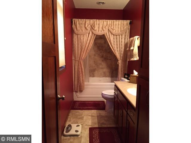 651 Jenisa Dr, Saint Cloud, MN 56301 photo 7