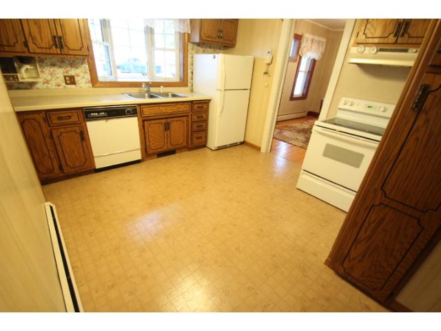 204 Pine Ave E, Upsala, MN 56384 photo 4