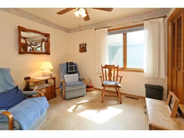 207 Sunrise Ln, Champlin, MN 55316 photo 11
