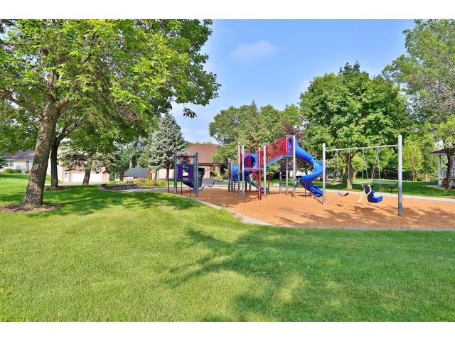207 Sunrise Ln, Champlin, MN 55316 photo 16
