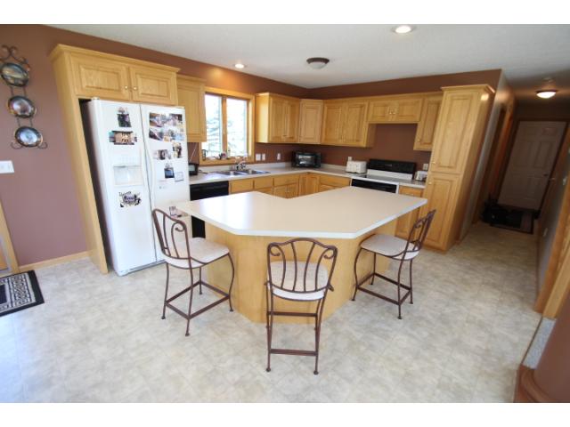 708 Eagle Dr SW, Melrose, MN 56352 photo 2