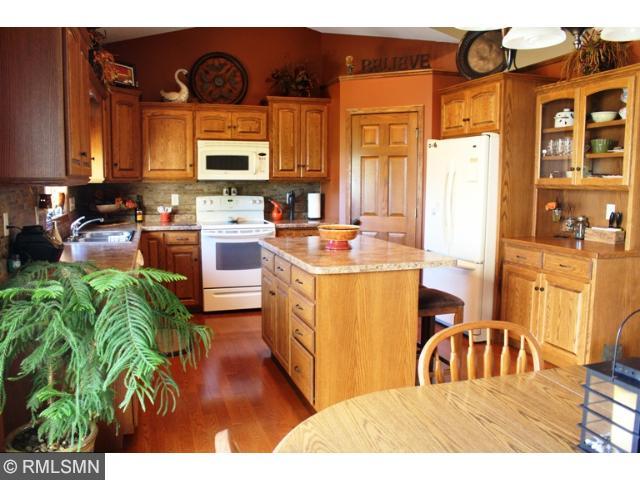 7201 Rolling View Dr, Saint Cloud, MN 56303 photo 5
