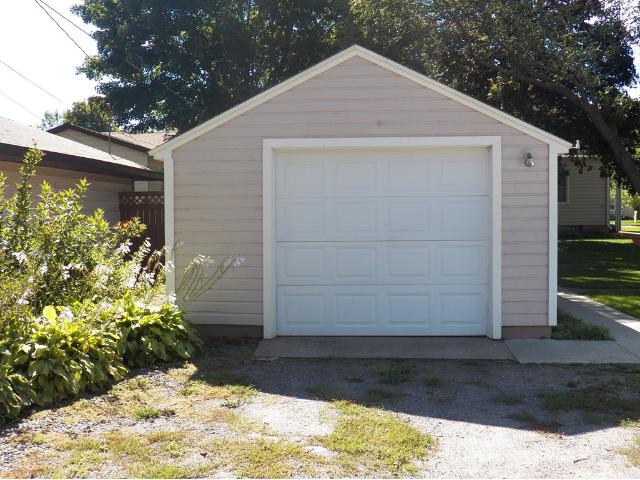 813 1st St S, Cold Spring, MN 56320 photo 5