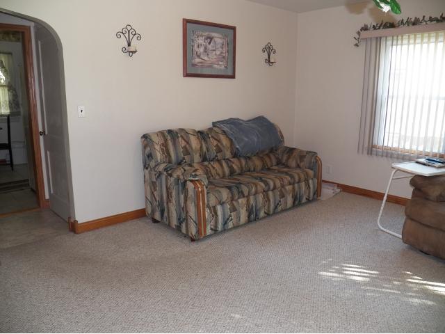 813 1st St S, Cold Spring, MN 56320 photo 2