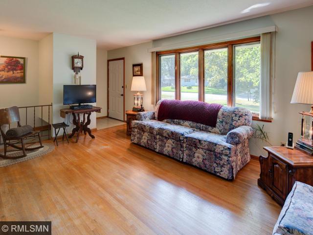 7906 118th Pl N, Champlin, MN 55316 photo 4