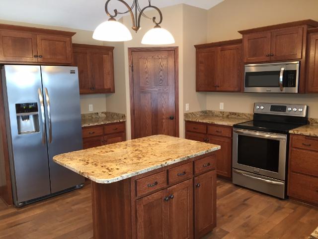 136 Glenview Loop, Saint Cloud, MN 56303 photo 2