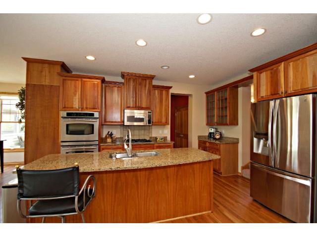 3553 Couchtown Path, Rosemount, MN 55068 photo 2