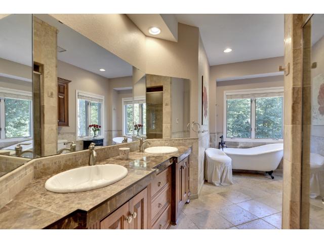 20795 Linwood Rd, Excelsior, MN 55331 photo 11