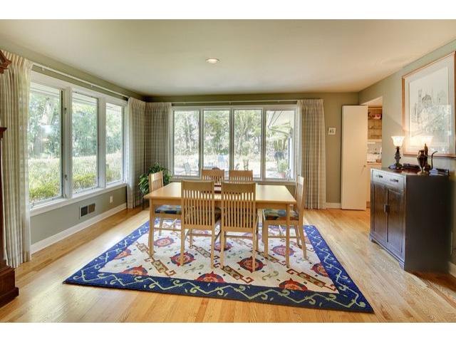 19255 Cedarhurst St, Wayzata, MN 55391 photo 9