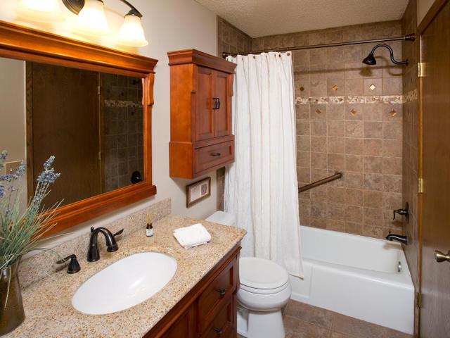 4717 Covington Cir, Eagan, MN 55122 photo 16