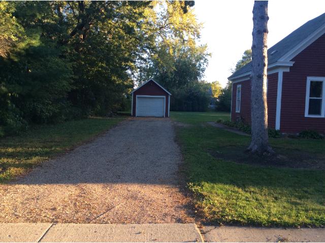 336 E 3rd St, Litchfield, MN 55355 photo 9