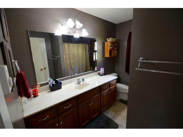 1415 Roberta Dr, Saint Cloud, MN 56301 photo 9
