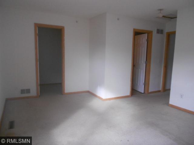 3857 Keyes St NE, Minneapolis, MN 55421 photo 8