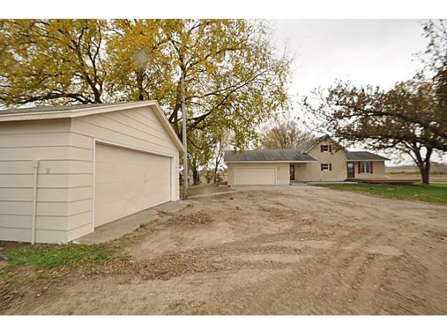 9108 65th Ave, Milaca, MN 56353 photo 2