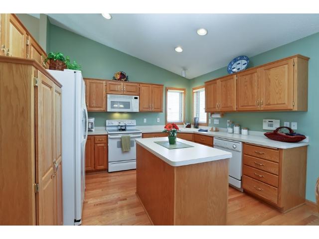 10212 Marshview Cir N, Champlin, MN 55316 photo 5