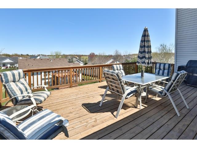 10212 Marshview Cir N, Champlin, MN 55316 photo 3