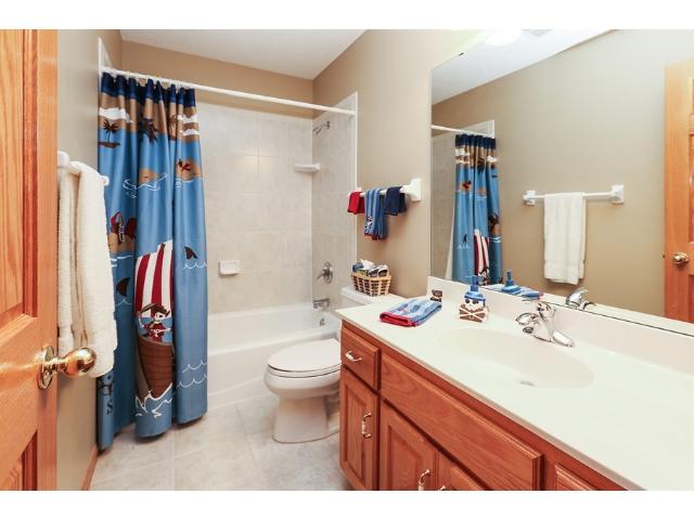 11258 Oakridge Cir N, Champlin, MN 55316 photo 14