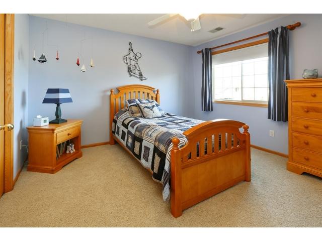 11258 Oakridge Cir N, Champlin, MN 55316 photo 13