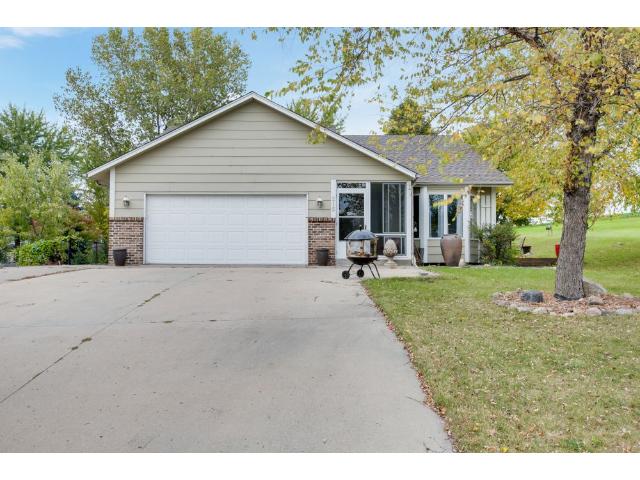 215 Meadow Dr, Loretto, MN 55357 photo 1