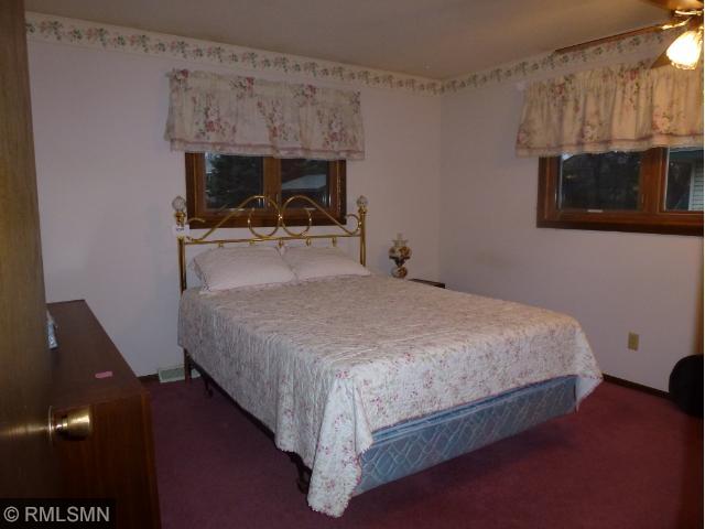 342 Belle Aire Dr, Champlin, MN 55316 photo 4