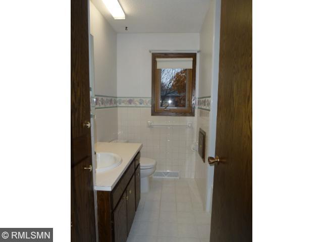 342 Belle Aire Dr, Champlin, MN 55316 photo 3