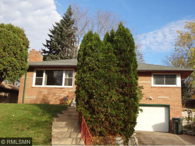 1463 E 3rd St, Saint Paul, MN 55106 photo 2