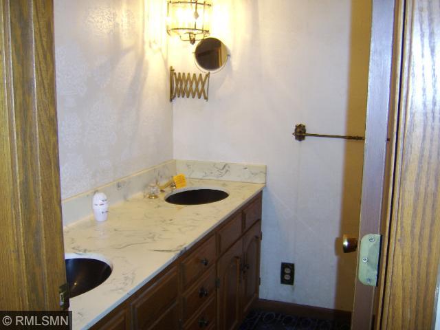 18745 Rutledge Rd, Wayzata, MN 55391 photo 16