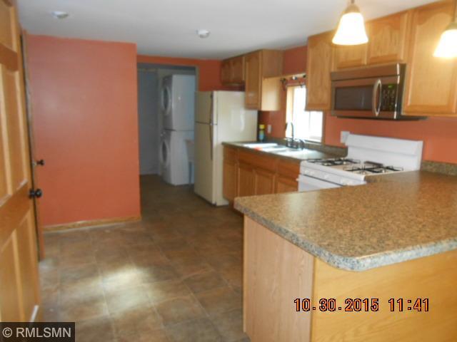 1977 Cardinal Dr, Hugo, MN 55038 photo 2