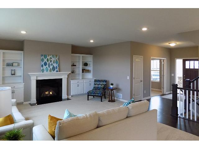 4740 Prairie Dunes Way, Eagan, MN 55123 photo 4