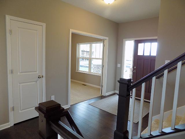 4740 Prairie Dunes Way, Eagan, MN 55123 photo 8
