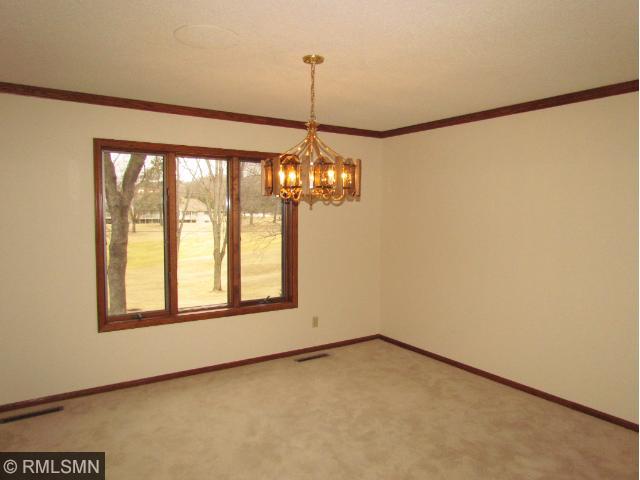 3115 Blackheath Dr, Saint Cloud, MN 56301 photo 3
