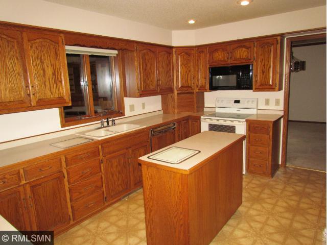 3115 Blackheath Dr, Saint Cloud, MN 56301 photo 5