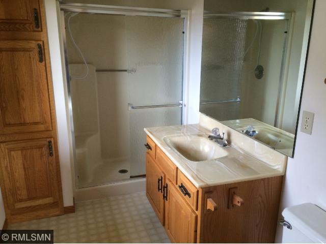 2215 Green Dr, Faribault, MN 55021 photo 14