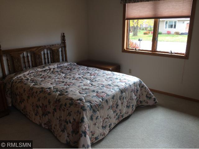 2215 Green Dr, Faribault, MN 55021 photo 16