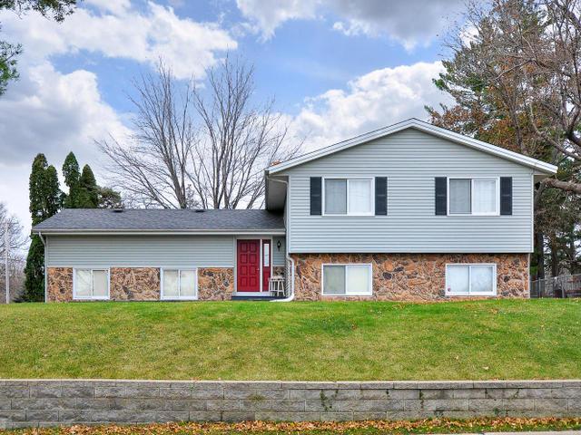 752 2nd Ave, Excelsior, MN 55331 photo 3