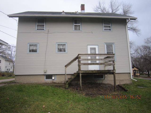 220 12th St NW, Faribault, MN 55021 photo 2