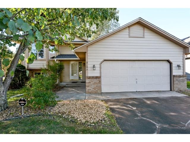 210 Sunrise Ln, Champlin, MN 55316 photo 9
