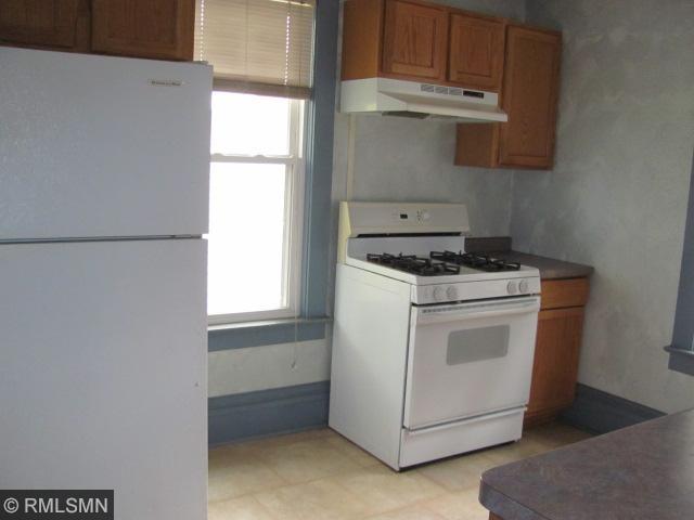 825 13th Ave S, Saint Cloud, MN 56301 photo 3