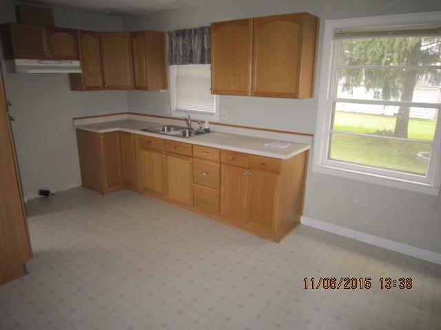 316 State St, Kenyon, MN 55946 photo 2