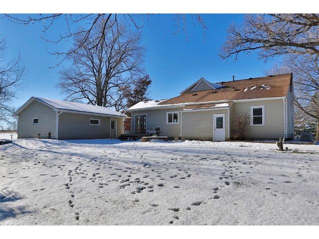 2945 220th St E, Faribault, MN 55021 photo 2