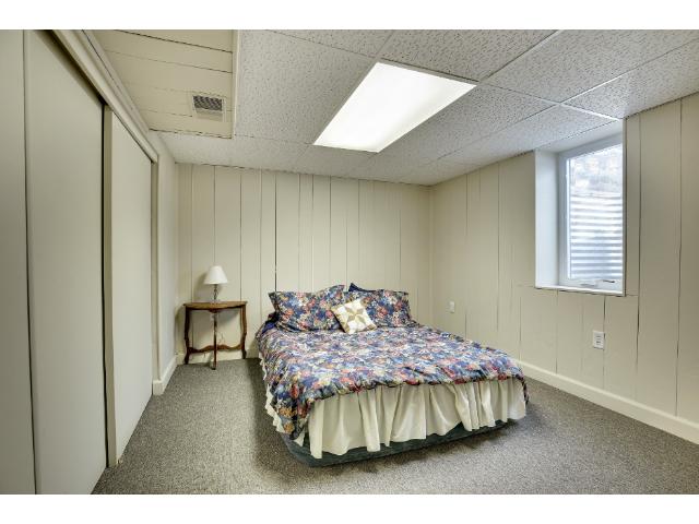 1127 Gresham Ave N, Saint Paul, MN 55128 photo 13