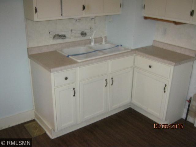 843 Maple Ave E, Mora, MN 55051 photo 3