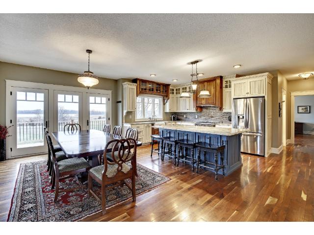 1755 Chateau Way, Maple Plain, MN 55359 photo 2