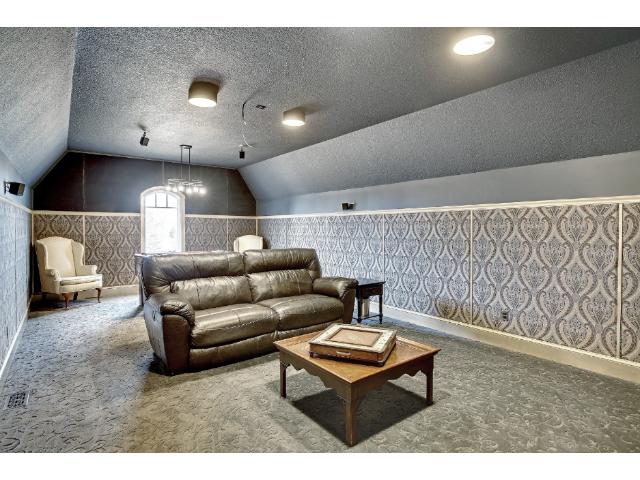 1755 Chateau Way, Maple Plain, MN 55359 photo 14