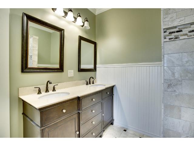 1755 Chateau Way, Maple Plain, MN 55359 photo 8
