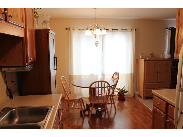 1032 Manor Ct, Saint Cloud, MN 56303 photo 9