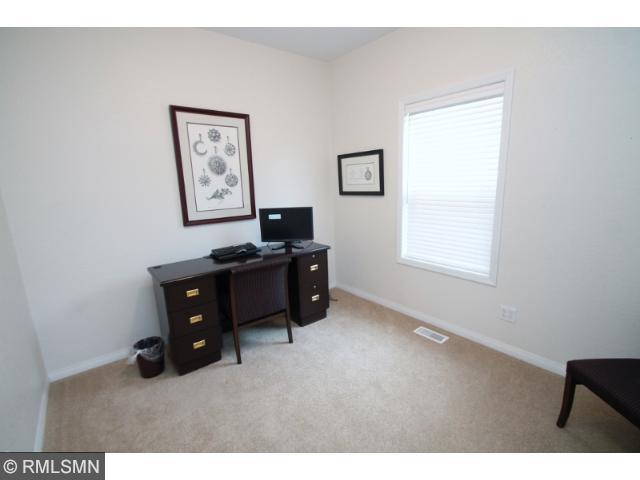 501 Cascade Dr, Chaska, MN 55318 photo 11