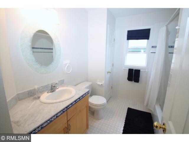 501 Cascade Dr, Chaska, MN 55318 photo 16