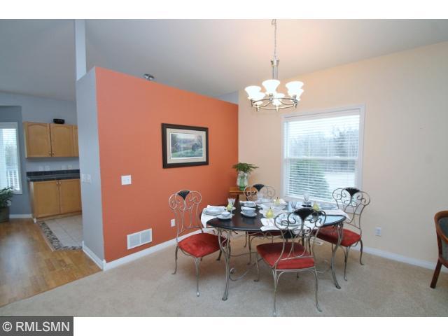501 Cascade Dr, Chaska, MN 55318 photo 6